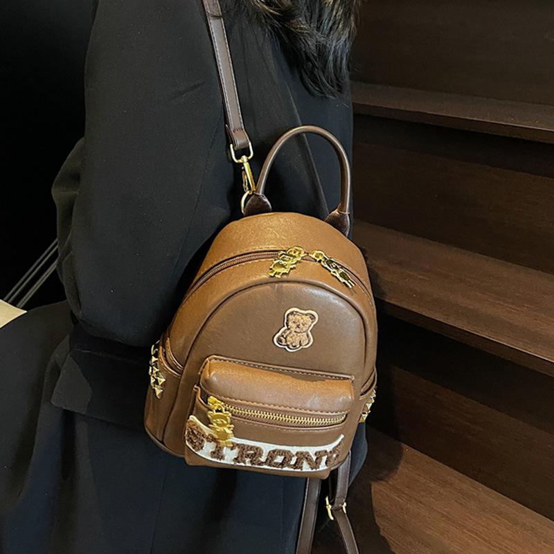 Zaino Zainetto Piccolo Orsetto Super Carino, Zainetto Mini Ragazza Carina con Borchie, Zainetto Piccolo alla Moda dall'Aspetto Elevato