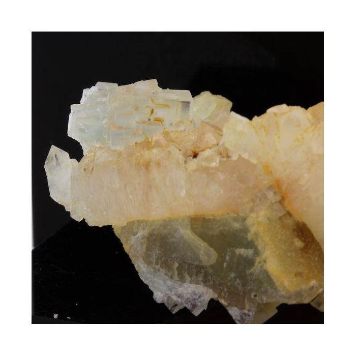 Fluorite + Quartz 214.1 carats