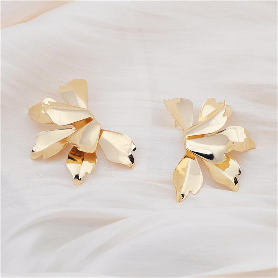 Irregular Flower Petal Smooth Metal Exaggerated Golden Big Drop Earrings for Women Geometry Punk Ear Party Jewelry
