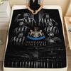 1 Stück Newcastle United FC Aufdruck Flanelldecke, Hohe Qualität, Bequem für alle Jahreszeiten, Heimdekoration, Wärme und Komfort, Perfekt für Weihnachtsgeschenke