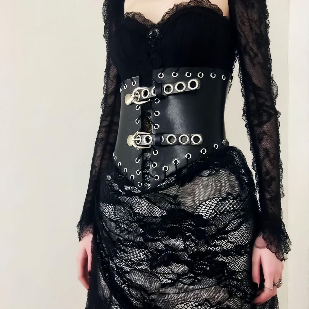 European and American Gothics Are Black Rivets and Air-eye Waist Seal, Ultra-wide Dark Rope Strap Waist Decoration