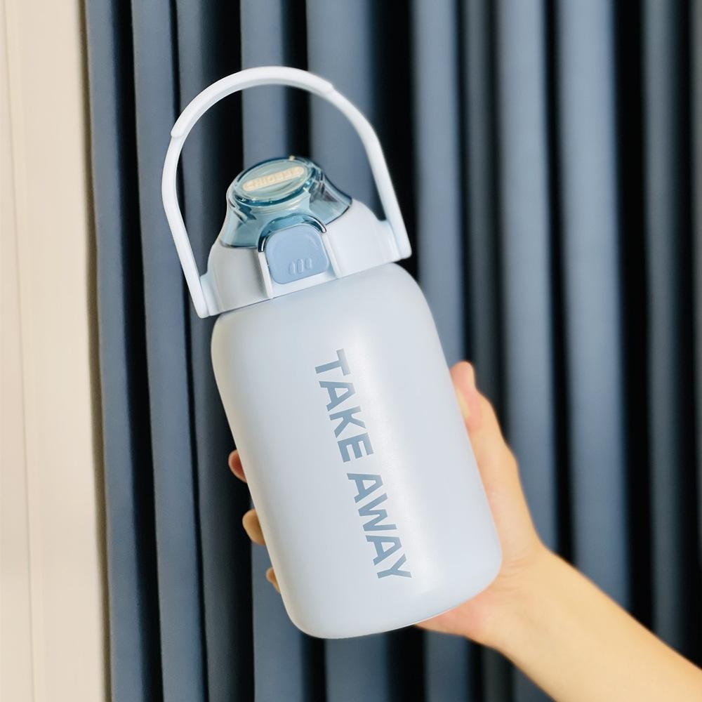 New Large Capacity Portable Thermos Cup with Spring Lid Portable Pot with Straw Outdoor Thermos Cup