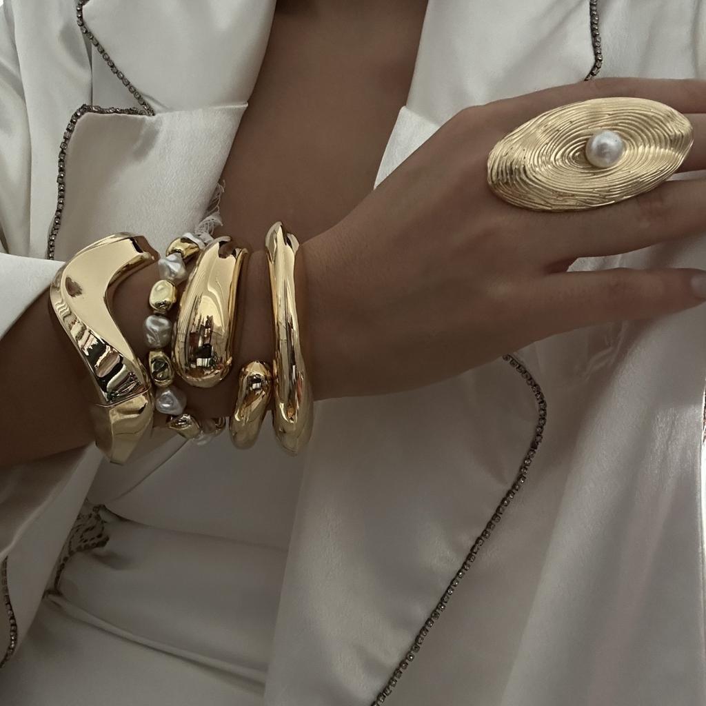 Vintage Hip Hop Metall Glatt Unregelmäßig Federarmband für Damen Übertrieben Geometrisch Klobig Breit Manschettenarmreif Punk Schmuck Geschenk