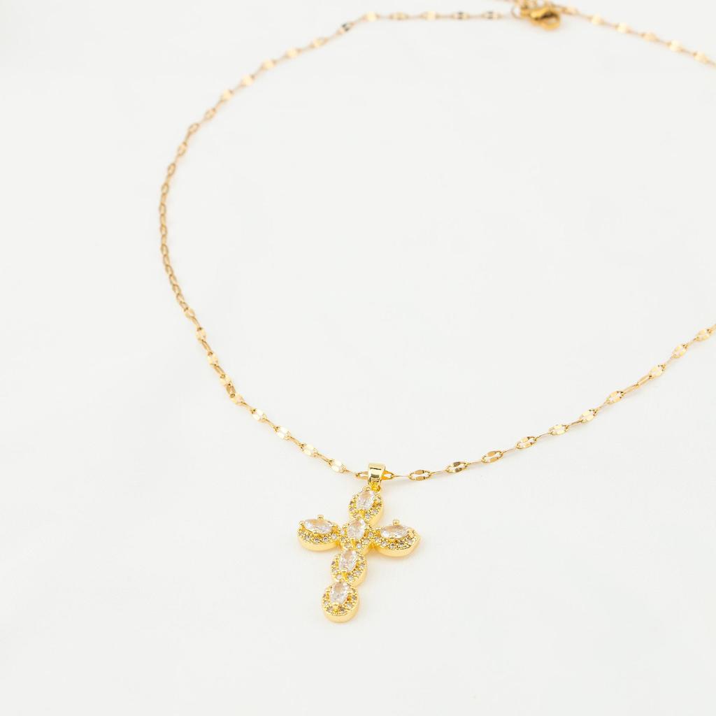 Colier Cruce Retro din Oțel Inoxidabil Aurit cu Incrustație de Zirconiu pentru Bărbați și Femei