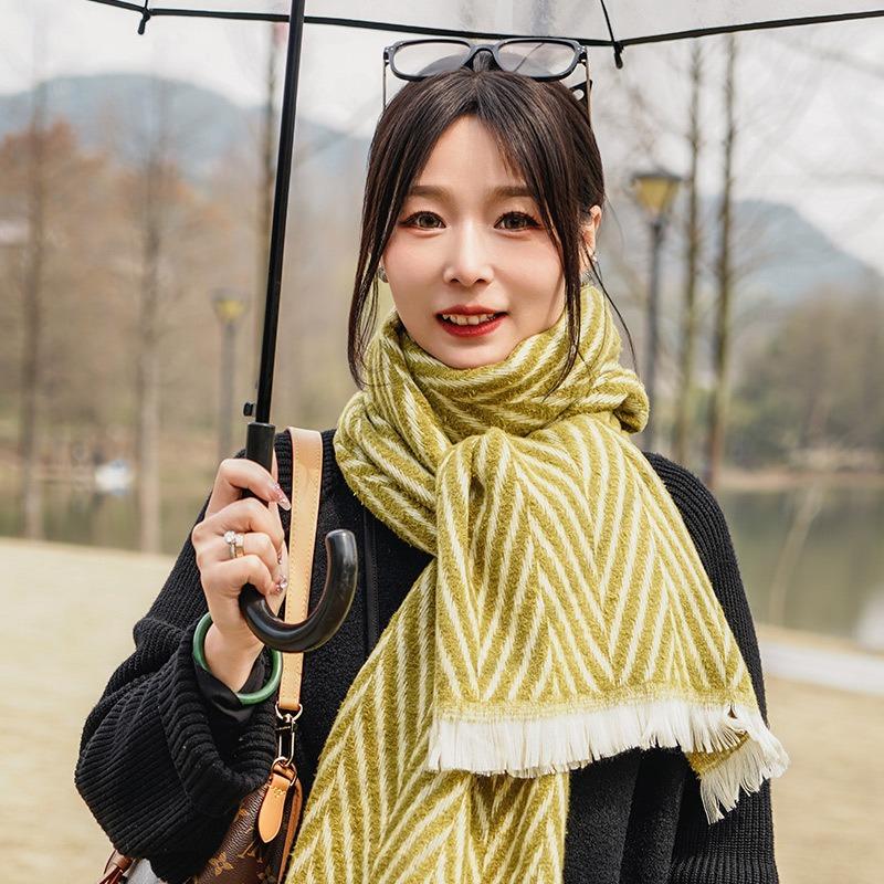 Fleece-Like Cashmere Scarf Women's Autumn Winter Cute Soft Versatile Plaid Thickened Neck Warmer Checkered