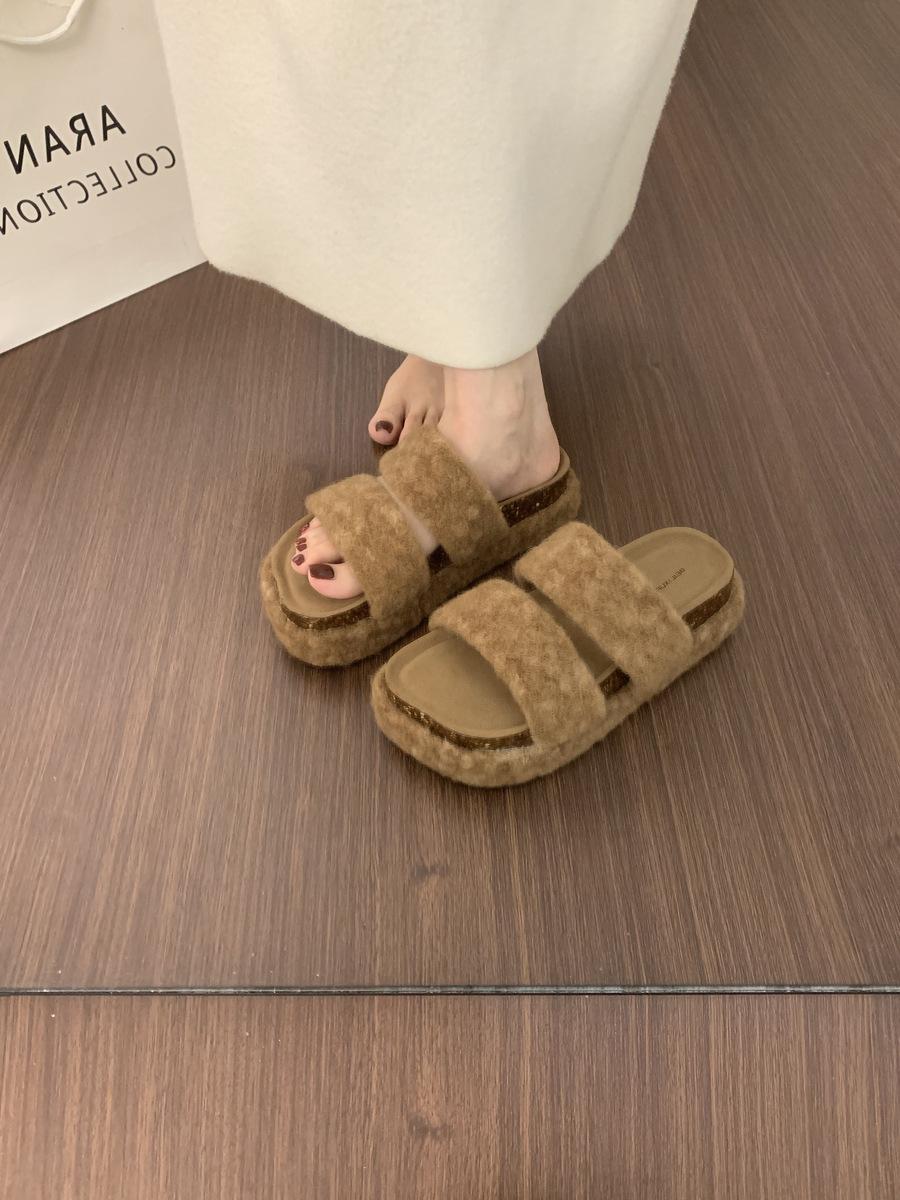 

BEILIXUAN retro niche design sense casual thick bottom one-word drag fluffy slippers women s wear 2025 autumn and winter 39