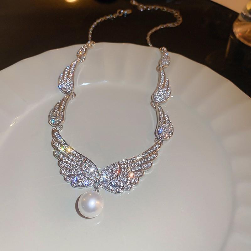 French Diamond Flower Pearl Necklace Fashion Temperament Clavicle Chain Versatile Jewelry Accessories