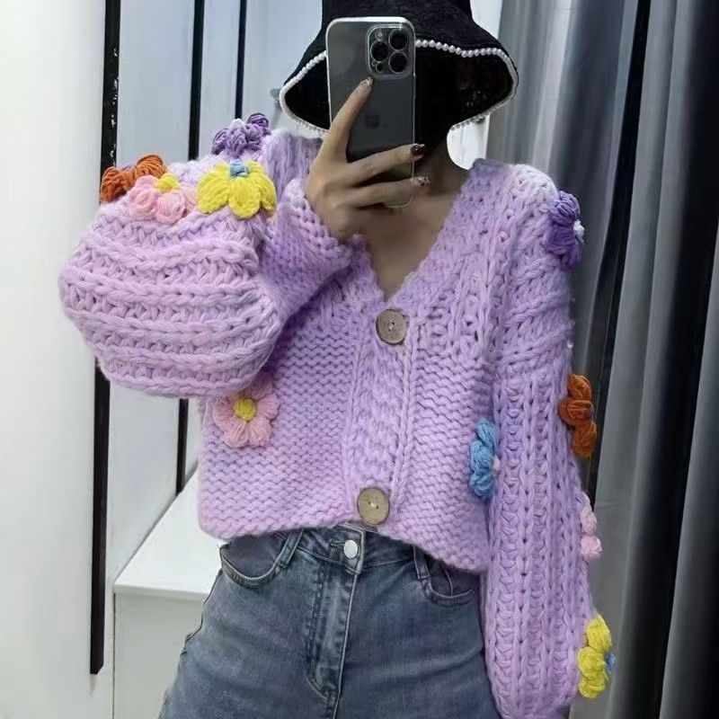 WTEMPO Women's Long Sleeve Button Up V Neck Flower Knitted Jacket Fashion Sweater Warm Knitwear Pullover Knitted Coat Comfortable Sweater