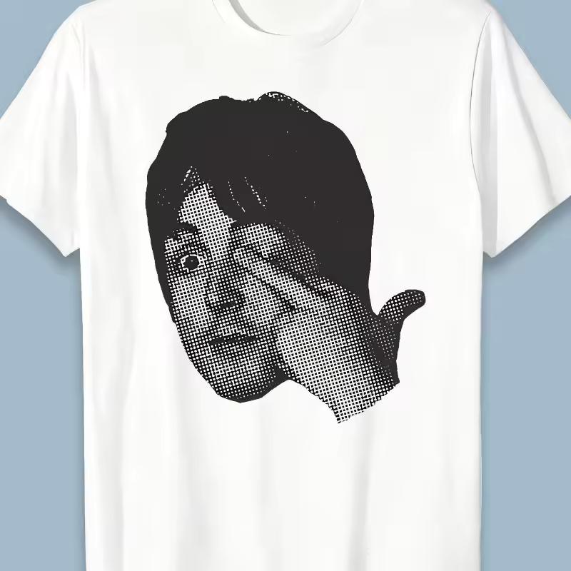 Half Tone Portrait Fun Gesture Printed T shirt for Men, Suitable for Both Men and Women in Summer