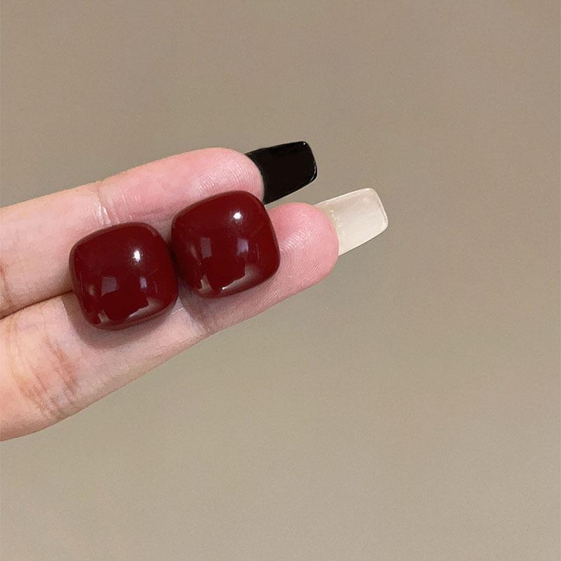 Maillard coffee color amber earrings women's autumn and winter high-end commuter style earrings light luxury niche design earrings