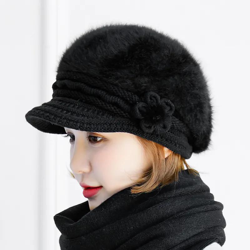 Female Winter Hat Korean Version of The Flower Knitting Cap Warm Beret Wool Cap Fashion Thickening Ear Protection Cap Rabbit Hair Cap