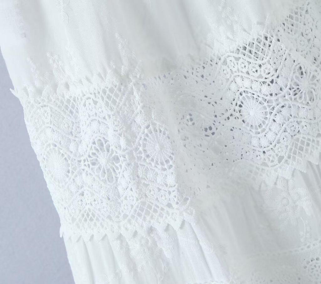 Damska Biała Długa Spódnica A-Line z Haftem Koronkowym w Wysokim Stanie - Jesień & Zima Delikatny Styl