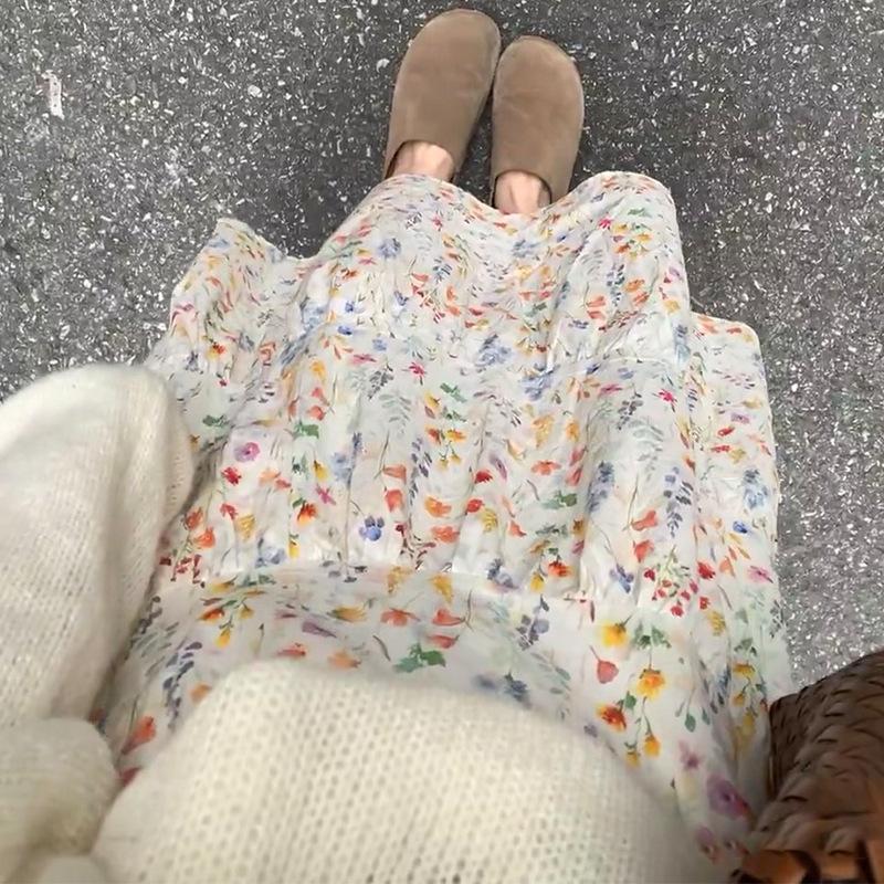 White Floral Skirt for Women's In Summer New Arrival Design with High Waist and Hips Slimming A-line Fluffy Cake Skirt