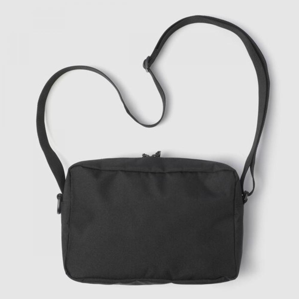 Umbro Essential Square Crossbag Uq223cbg57