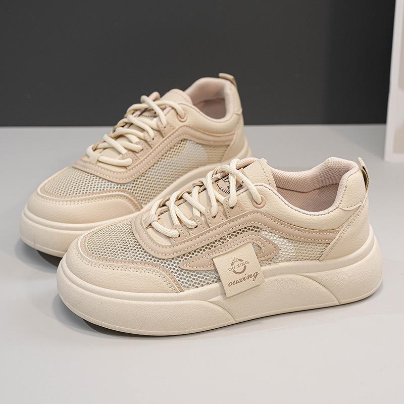 Little White Shoes Female Students Tide Spring Thick Soles Heightening Breathable Shoes Street Shooting Women's Board Shoes