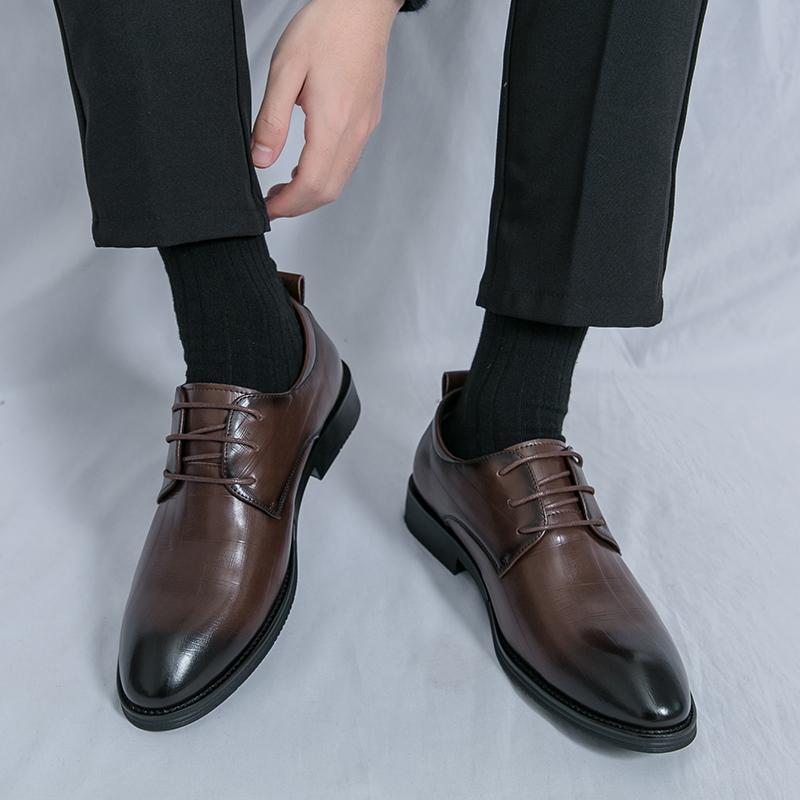 Fashion Italy Pointed Toe Leather Shoes Men Luxury Oxfords Classic Business Formal Office Men Shoes Boos Dress Men Black Wedding Shoes
