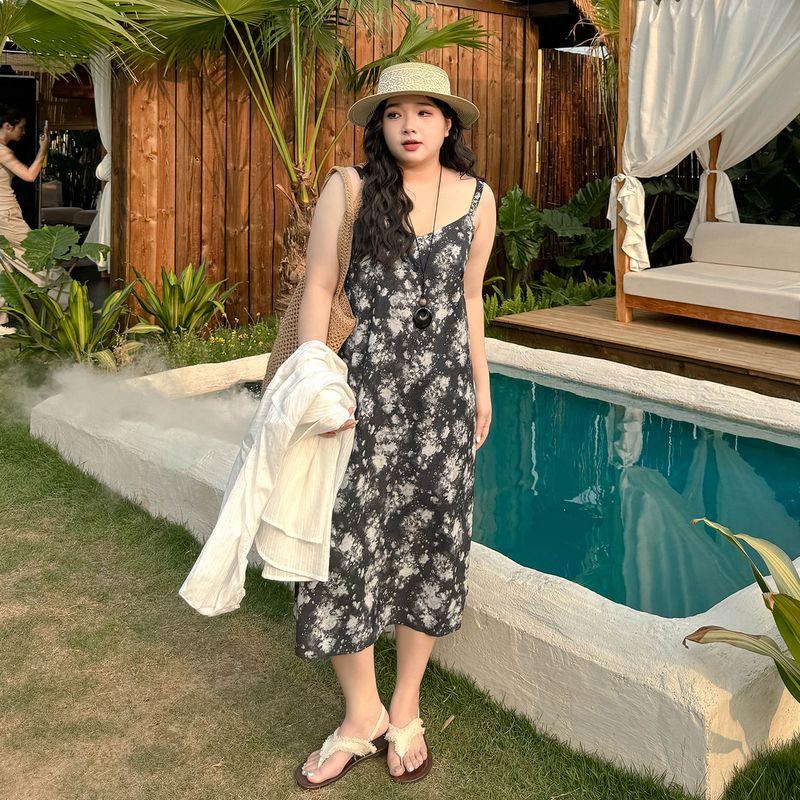 

Plus size women clothing [French style Pastoral Floral Skirt] Summer Seaside Vacation Travel High Waist Belly Covering Sling Dress Black Bottom Gray Flower 4XL