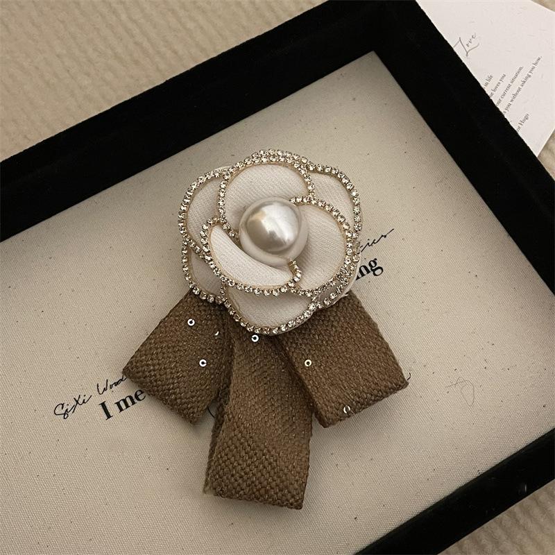 Small Fragrant Shiny Bead Bow Camellia Brooch Black Mourning Bow Tie Brooch