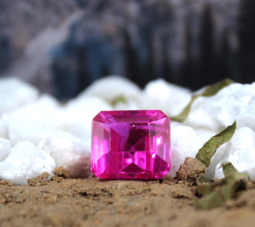 8.95 Carat Wonderful Emerald Shape Red Ruby Burma Certified Transparent Gemstone SN411