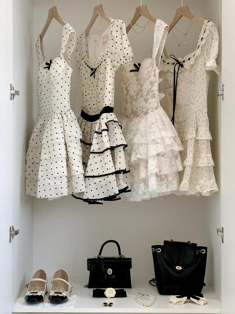 Polka Dot Puffy Skirt: Cute, Girly, Waist-Cinched Birthday Princess Style.
