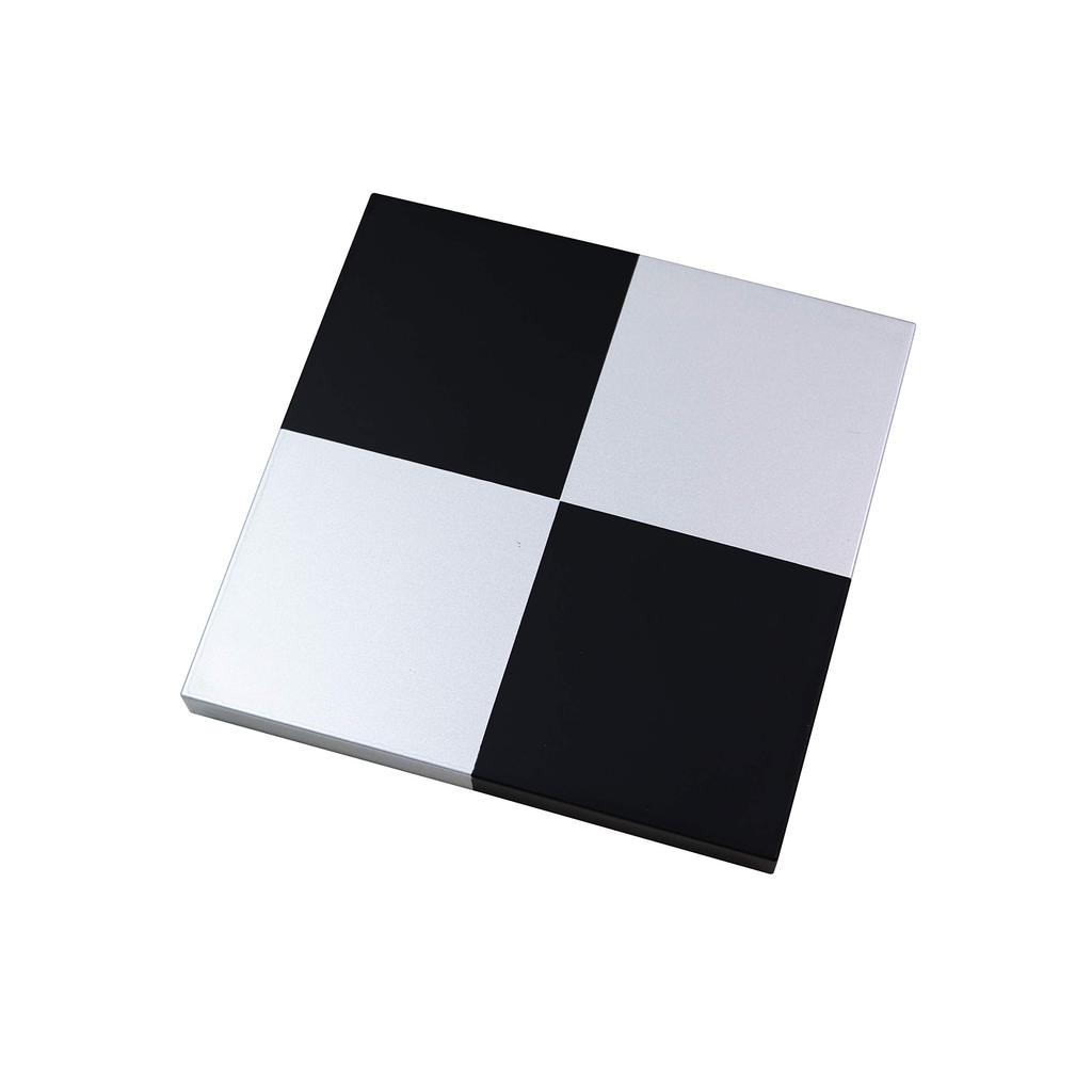 Osaka Choseido Checkered Yamanaka Original Cooler Bonus Perfect for Sports New Eve and More 3-Tiered Box, 15cm, Black, Lacquer, Bag, Included, Days,