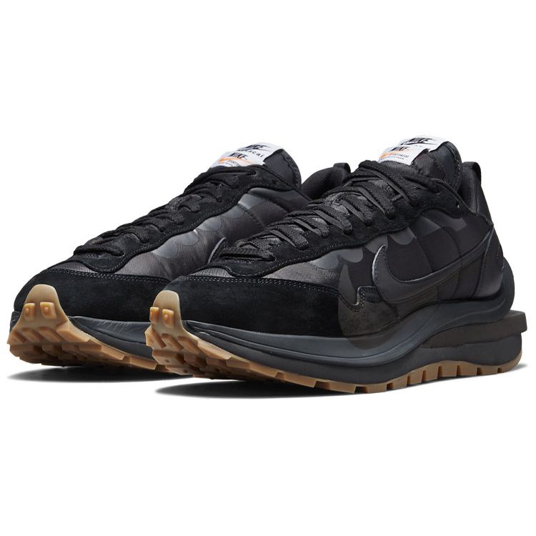 Sacai X Nike VaporWaffle Black Gum Unisex Sneakers Off-Noir DD1875-001