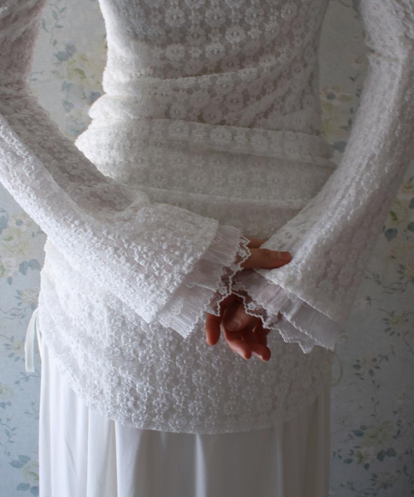RUBATI Alina Antique Lace Long Sleeve T-Shirt_Ivory