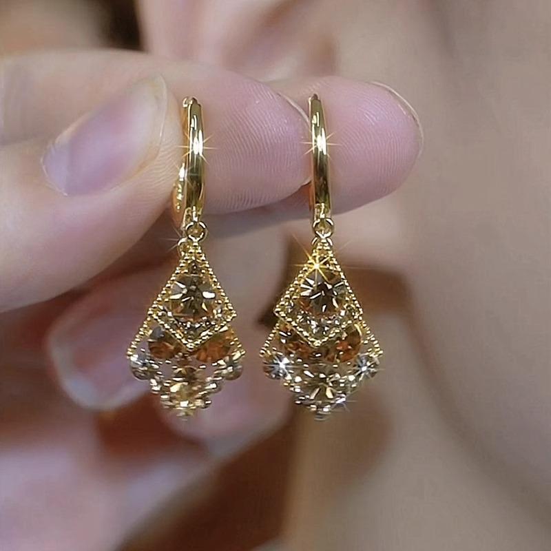 

Melanoid Zircon Copper Rhombus Earrings: Luxury Drop Design for Women