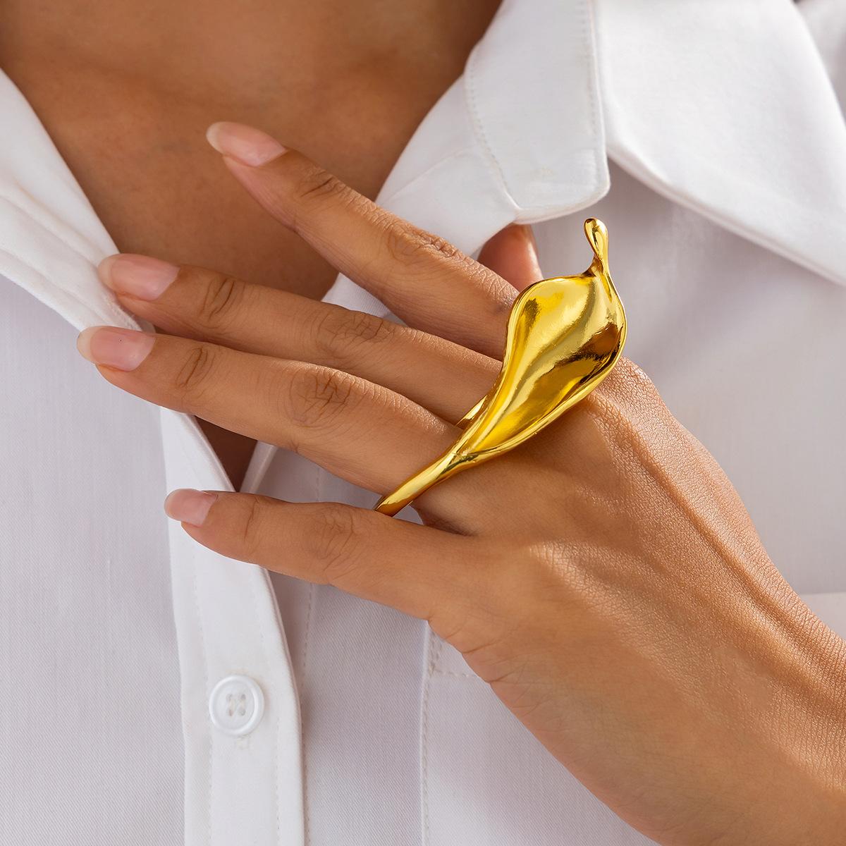 

Новое европейское и американское преувеличенное гладкое открывающееся кольцо в виде листа, модное и нестандартное кольцо