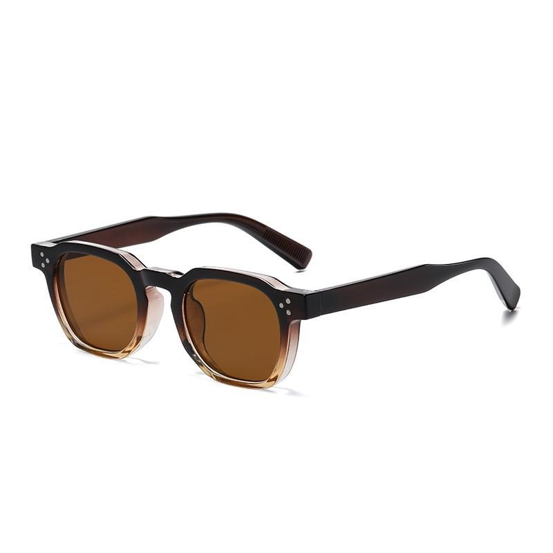 Fashion Men Sunglasses Square Frame Personalized Design Sun Glasses Women Trending Retro Rivets Sunglass UV400