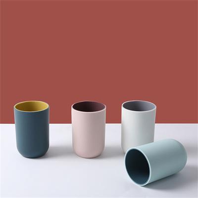 Premium Schicht Zahnbürstenbecher | Minimalistischer Badezimmerbecher für Paare | PP+TPR Material