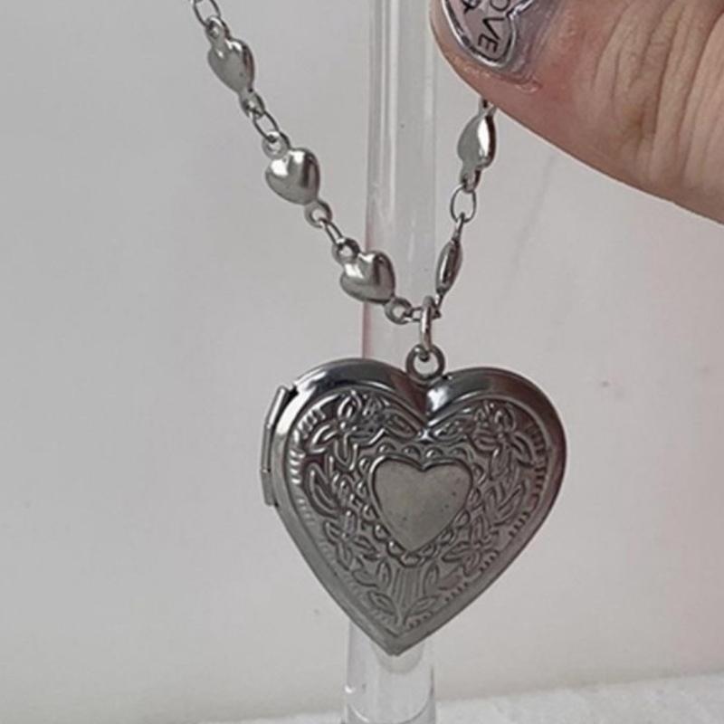 Fashion Alloy Peach Heart Pendant Necklaces for Women Hot Girls Harajuku Korean Necklace Sweet Cool Y2k Jewelry 2023