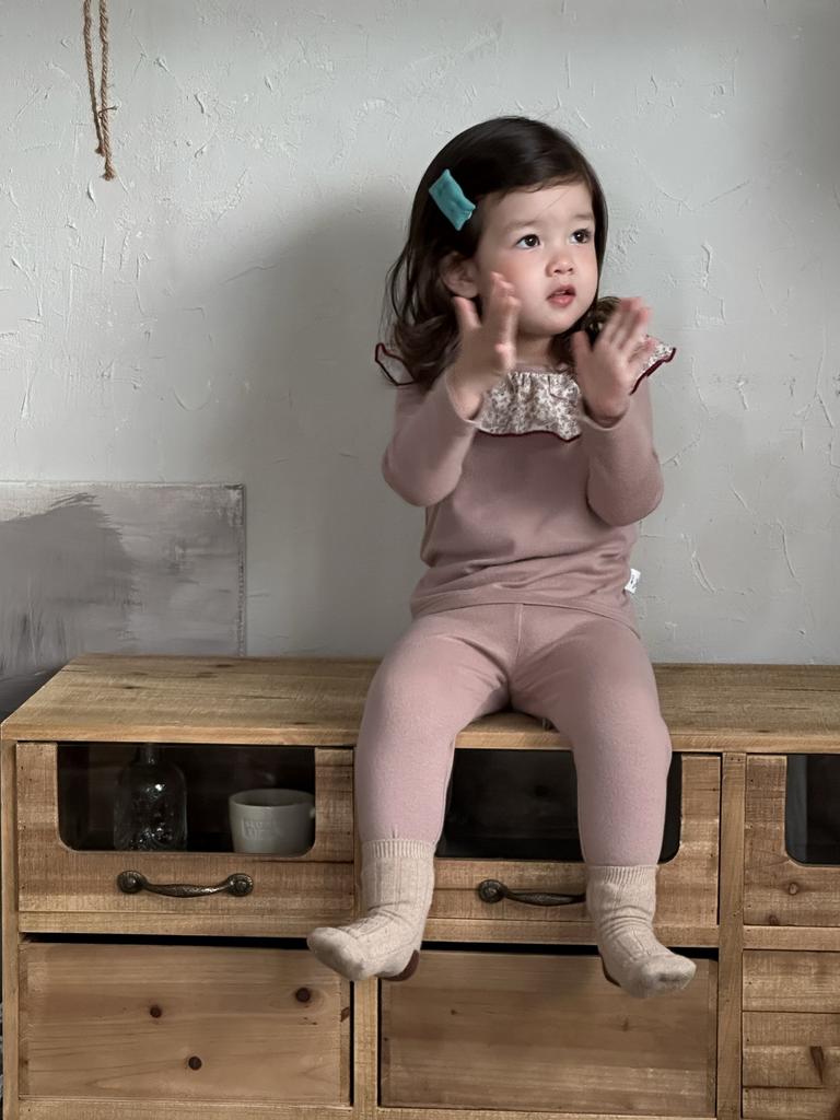 Baby loungewear pajamas infant clothes Class A boneless long johns two-piece set autumn and winter girls' suit