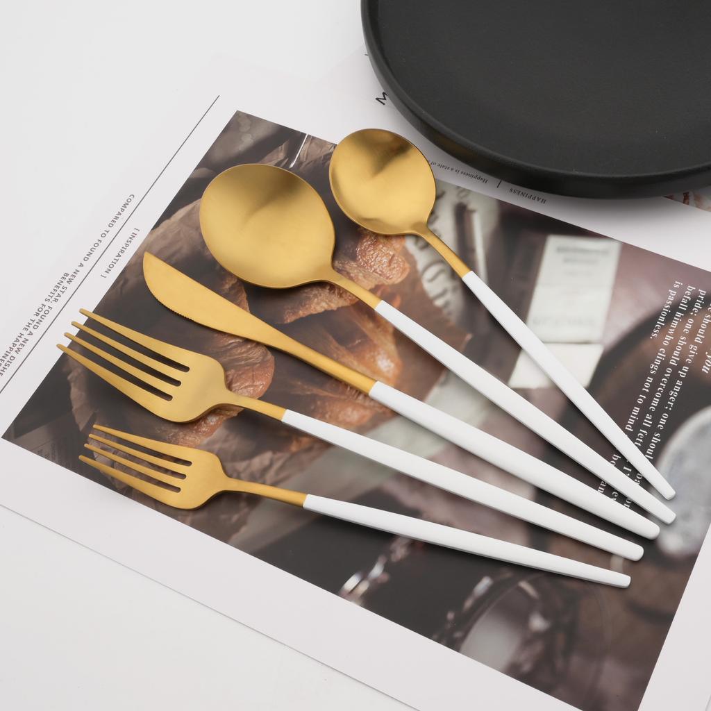 30 Teile/satz Geschirr Matte Schwarz Messer Salat Gabeln Dessert Löffel Besteck Set Edelstahl Besteck Familie Geschirr für Party