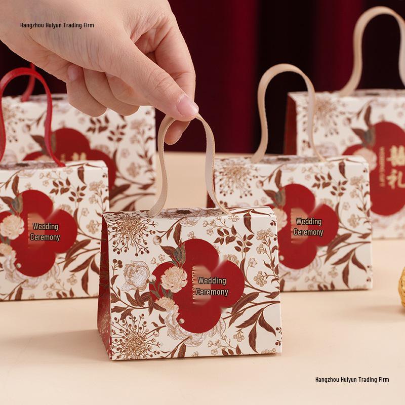 2025 Chinese Style Wedding Candy Bag: Handheld Souvenir Gift Box