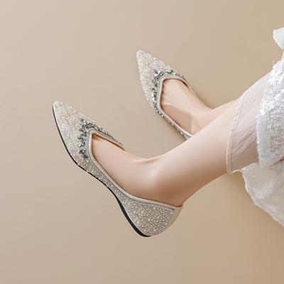 - French Pointed Single Shoes Women's Flat Bottom Shallow Mouth Rhinestone Wedding Shoes with Skirt Temperament Women's Shoes