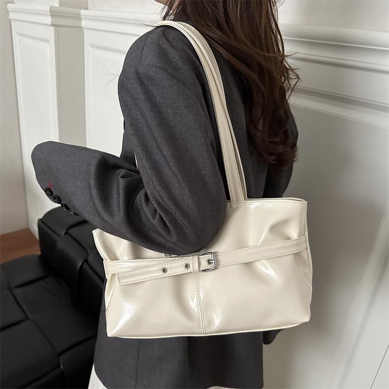 Retro Large Capacity Underarm Shoulder Tote Bag For Women Daily Commute