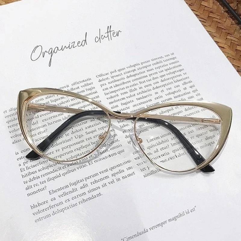 

New Fashionable Anti Blue Light Metal Frame Myopia Glasses Trendy Cat Eye Frame Pc Ultra Light High-Definition Myopia Glasses Anti-blue Light 0