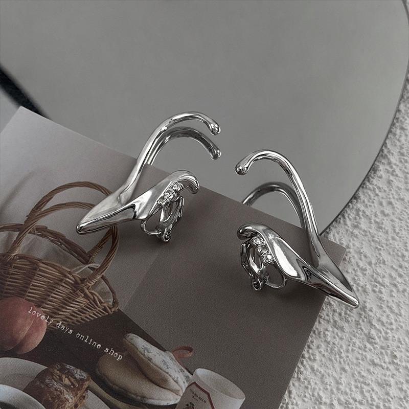 Buy Luxury Elf Ear Earrings No Ear Holes Ear Clip Female Earbone ...