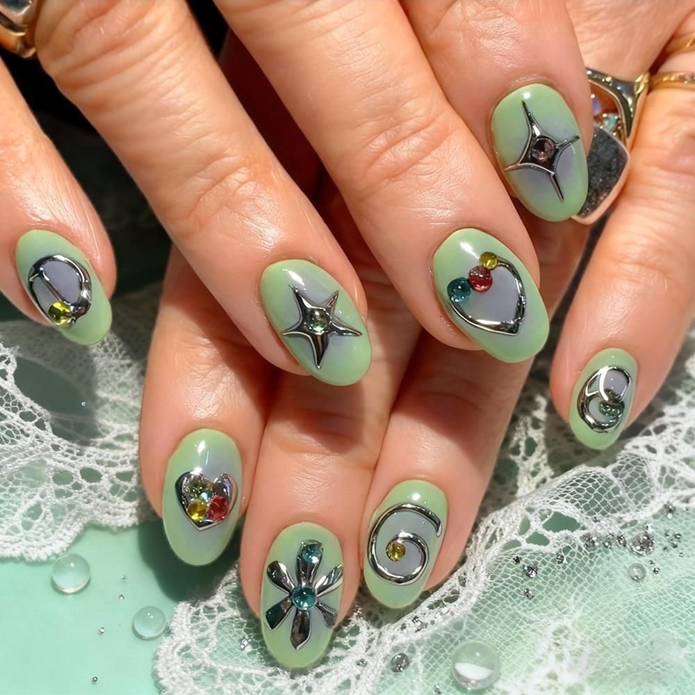 Valentine s Day Mint Green Rhinestone Star Short Oval Fake Nails - 32 Pieces