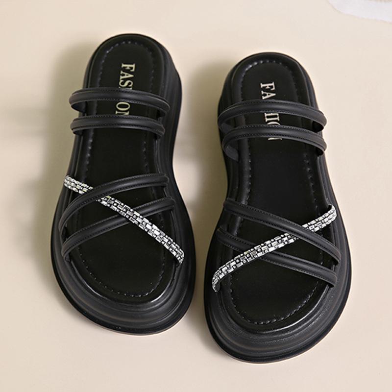 Thick-soled cool slippers, versatile with skirts, two sandals, summer new small one-word drag