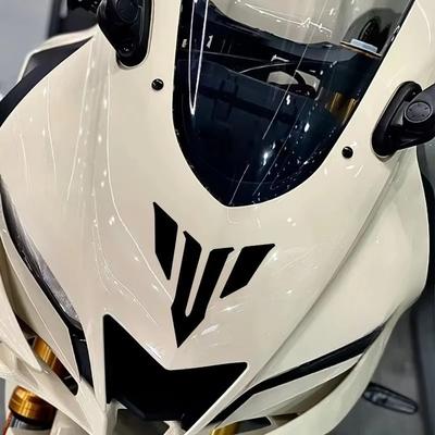 1 Stück Motorrad Reflektierender Aufkleber Für Mt Serie 01/07/09 Helm Wasserdichter Aufkleber Coole Persönlichkeit Außen Dekorativer Aufkleber