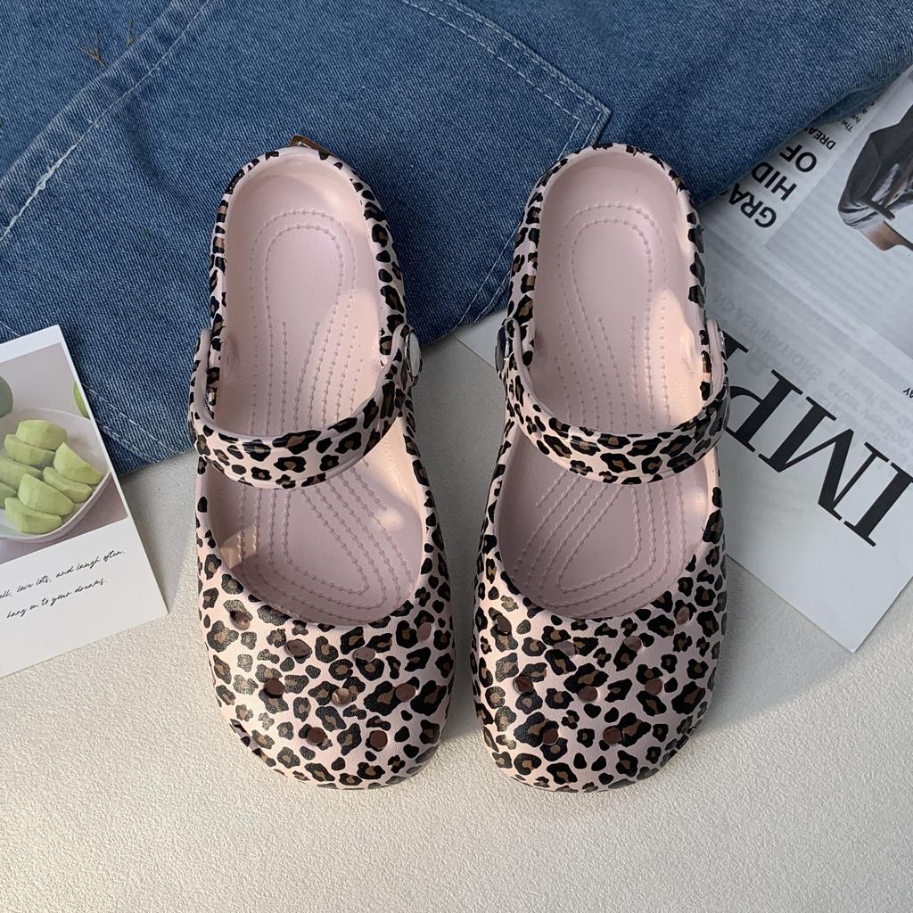 Spring And Summer New Shoes Ballet Leopard Print Hole Shoes Women'S Cool Slippers Summer Wear Non-Slip Sandals