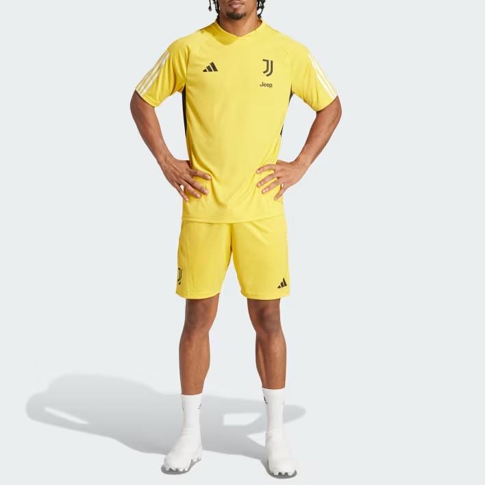 Adidas Juventus Tiro 23 Training Jersey Men Jersey Yellow IQ0875