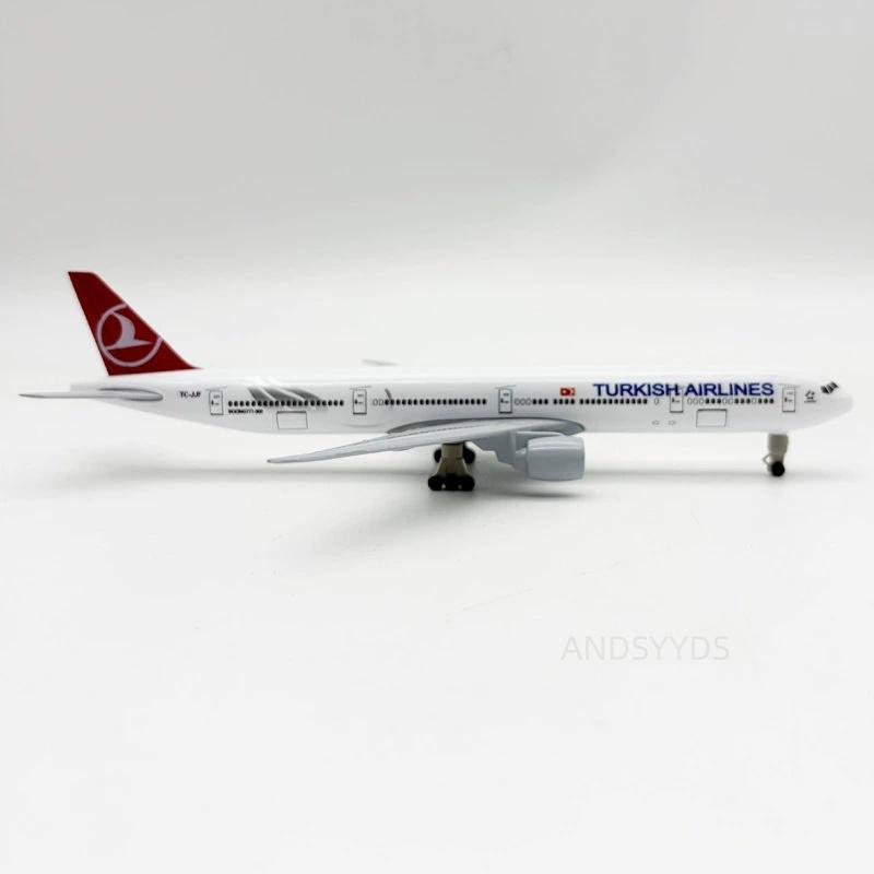 20cm Collection Model B777 Turkish Airways Aircraft Diecast Metal Alloy 1/400 Scale Plane Aviation Ornament With Airplane Stand