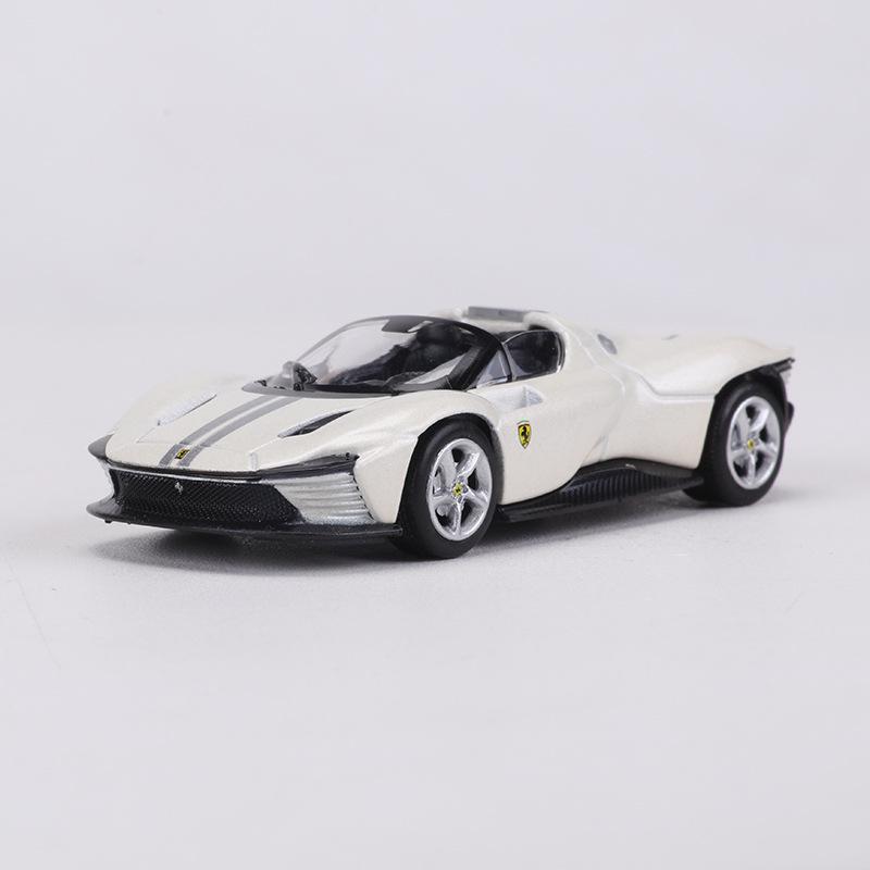 Набір іграшкових моделей автомобілів Ferrari та серія колекційних подарунків
