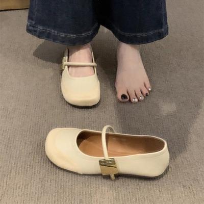 Avec des chaussures Mary Jane rétro chaussures simples pour femmes Chaussures Doudou célébrité Internet populaire bout carré mode d'été jupe cent