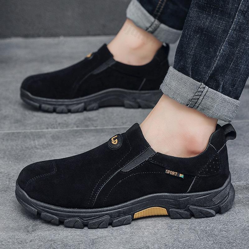 Men's Casual Sports Shoes 2025 Autumn Comfortable Non Slip Outdoor Sports Shoes Quality Soft Sole Fashion Suede Running Shoes