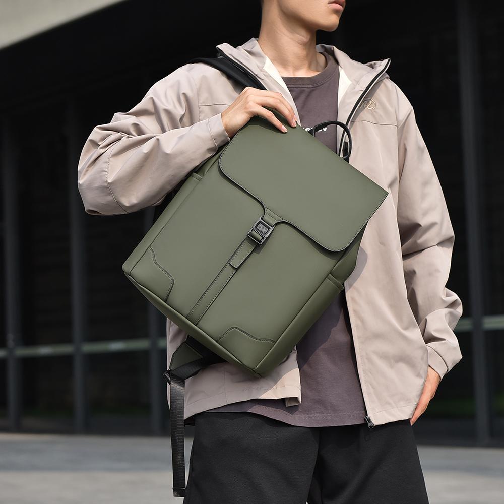 Мужской рюкзак для поездок на работу — фото 4