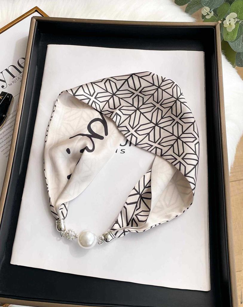 Magnetic Buckle Silk Scarf Headband Internet Celebrity New Magnetic Buckle Bracelet Small Long Women's Summer Casual Necklace Diamond Neck Band